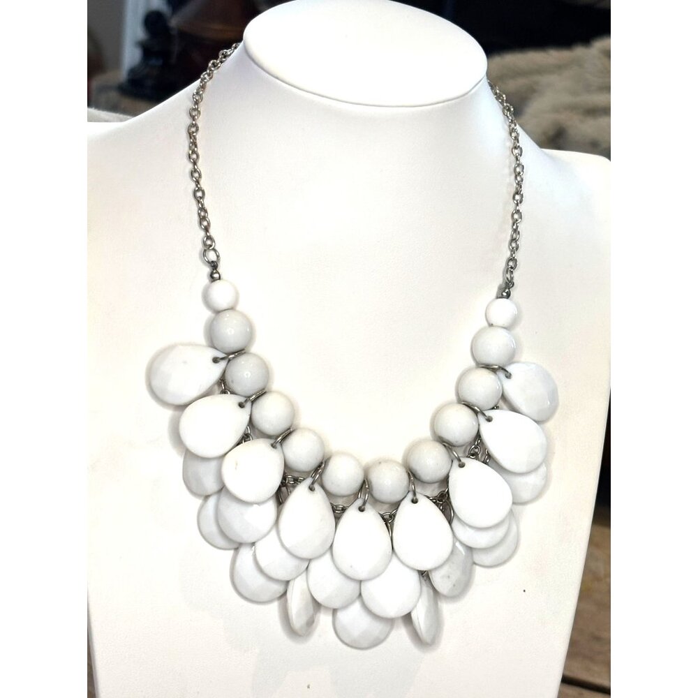 White Teardrop Bead Statement Necklace With Silver Chain